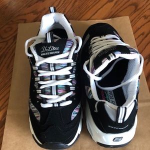 Women’s Skechers Sneakers